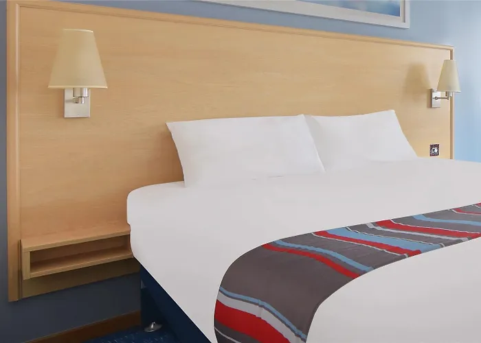 Travelodge Todhills Hotel 3*