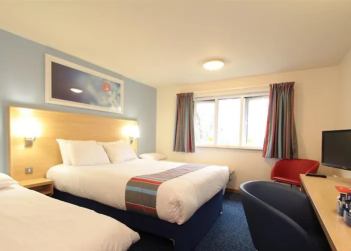 Travelodge Todhills 3*