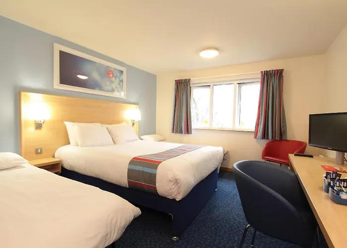 Travelodge Todhills 3*